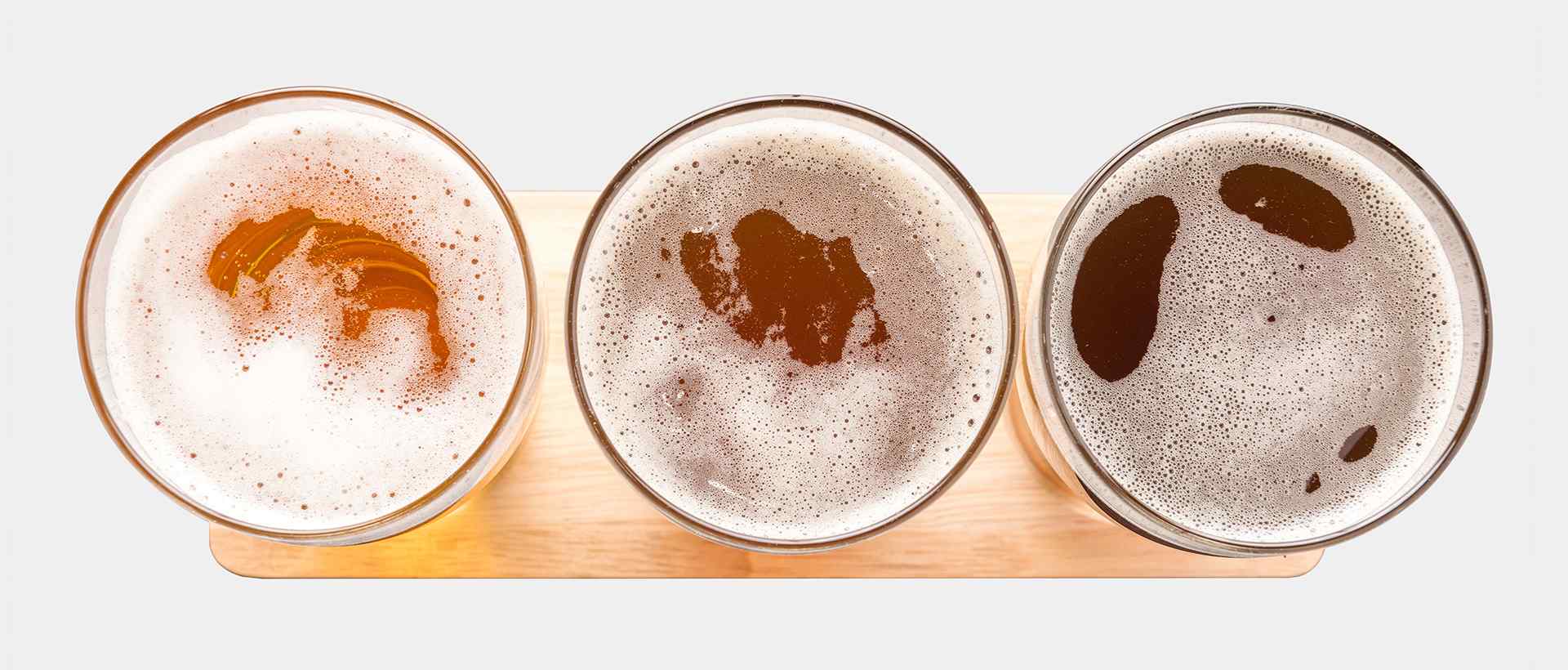 https://craftbeers.axessdata.se/wp-content/uploads/2017/05/hero_beer_glasses.jpg